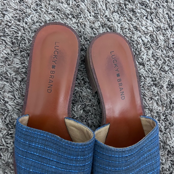 LUCKY BRAND • Blue Jean Look Slide Sandal• 7.5 - Picture 4 of 6